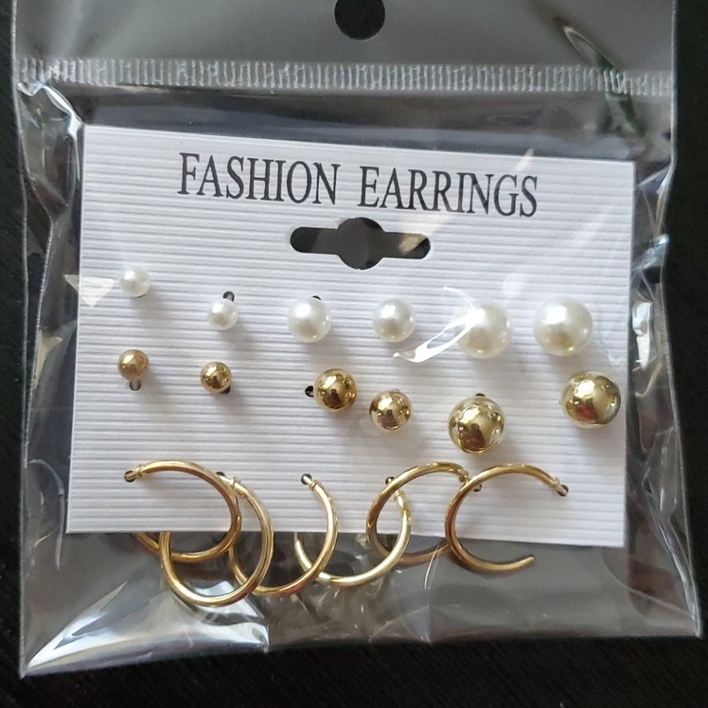 Fashion earrings